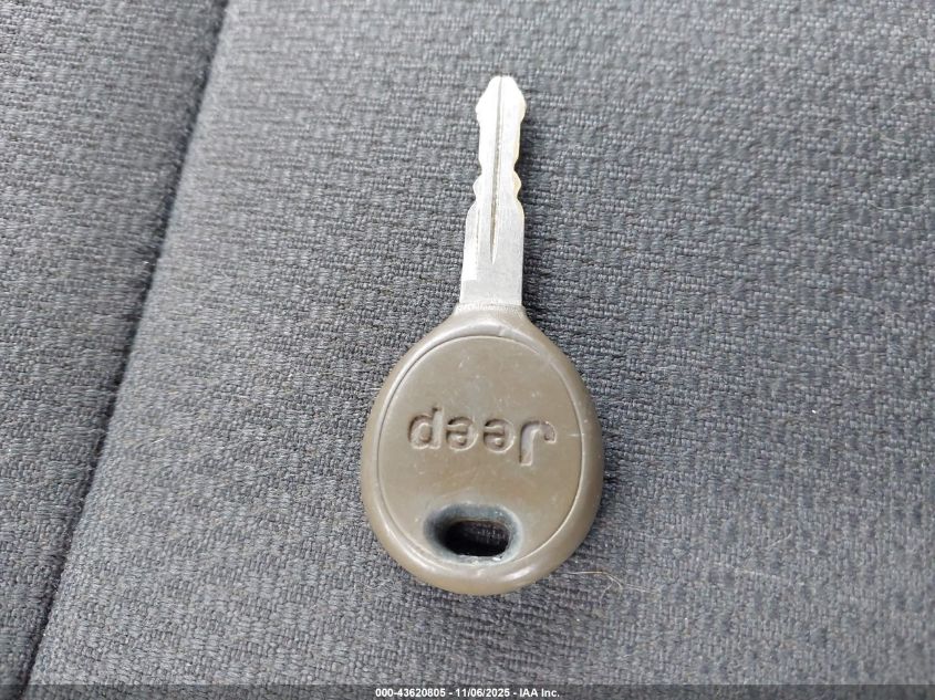 2003 Jeep Grand Cherokee Laredo VIN: 1J4GW48S73C563733 Lot: 43620805