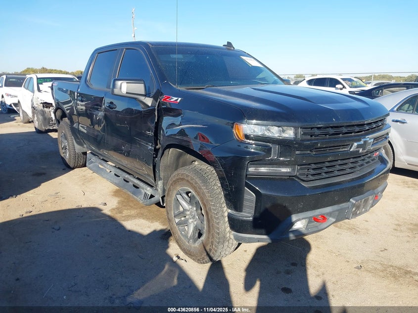 CHEVROLET SILVERADO 1500 4WD SHORT BED LT TRAIL BOSS