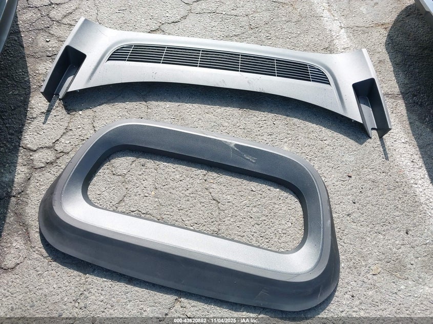 2026 Tesla Model Y Long Range Dual Motor All-Wheel Drive/Long Range Launch Series VIN: 7SAYGDEE6TF459276 Lot: 43620882