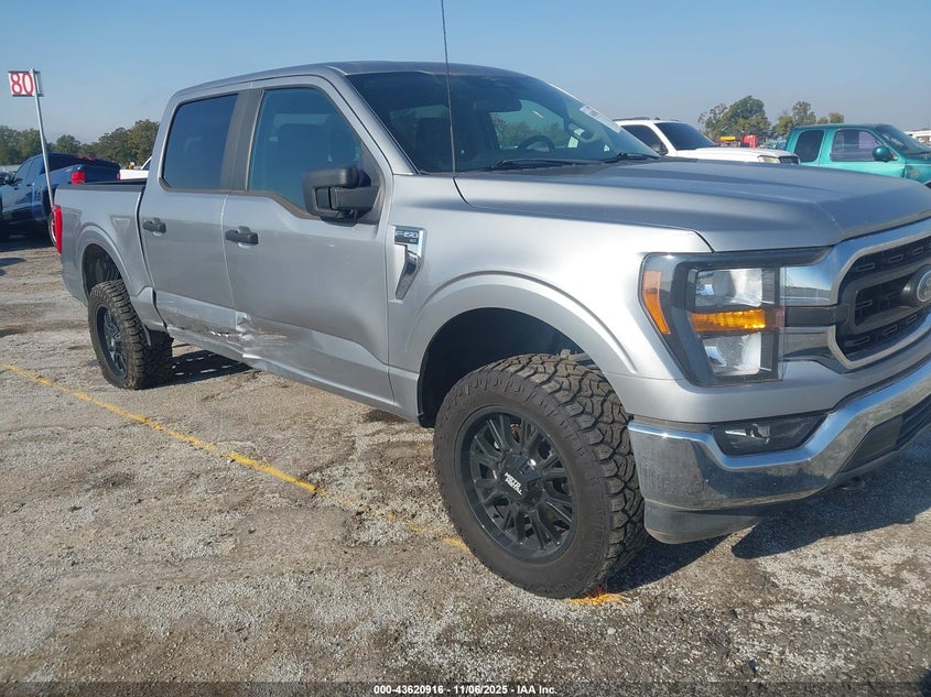 FORD F-150 XLT