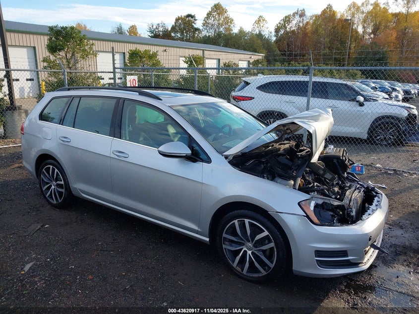 VOLKSWAGEN GOLF SPORTSVAN TSI LIMITED EDITION