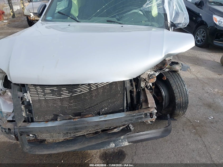 2009 Mercury Mariner I4 VIN: 4M2CU91749KJ02771 Lot: 43620956