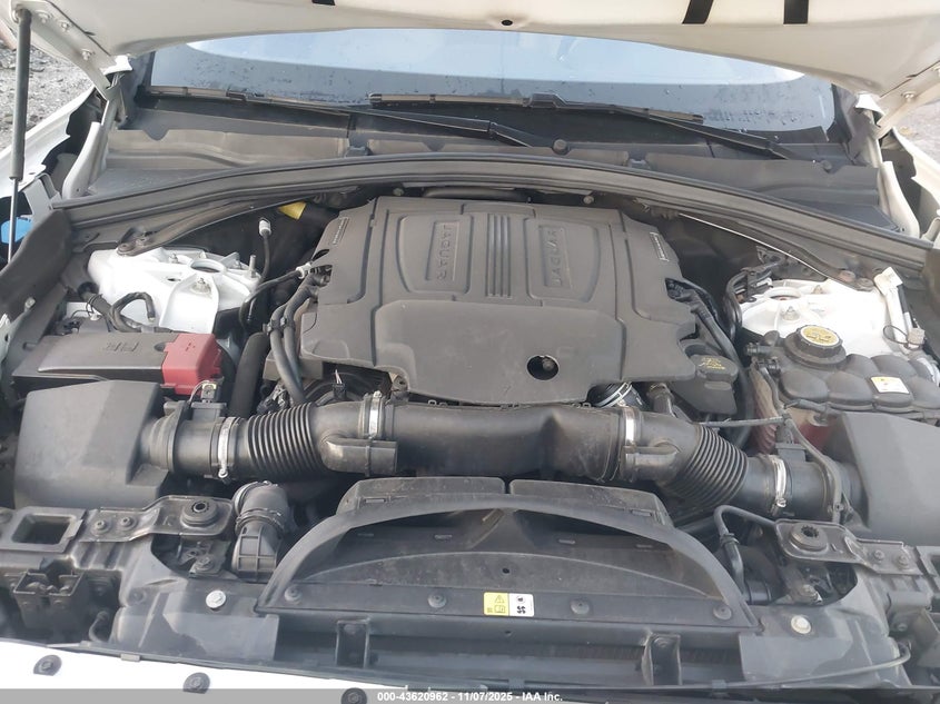 2017 JAGUAR F-PACE 35T PRESTIGE SADCK2BV4HA894803