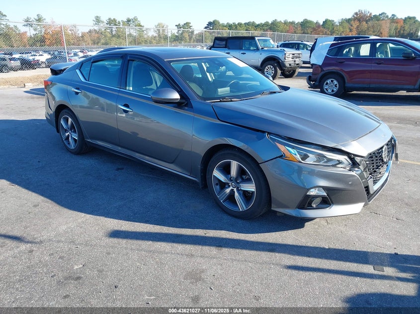 NISSAN ALTIMA 2.5 SV