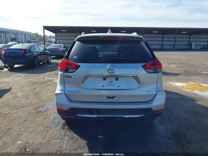 2018 NISSAN ROGUE SV - KNMAT2MT4JP552301