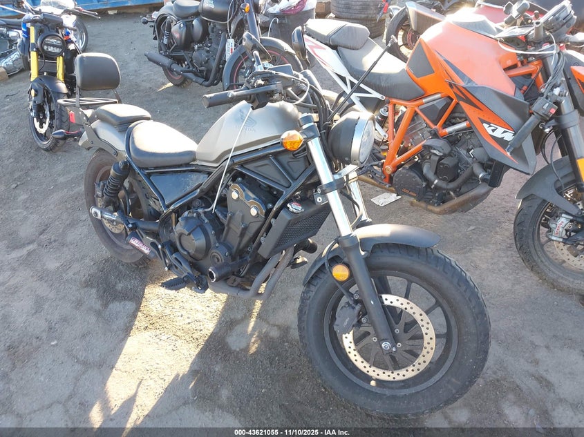 MLHPC561XH5000117 2017 Honda Cmx500 auction photo 1