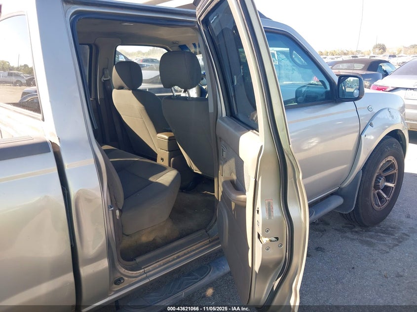 1N6ED29X03C438104 2003 NISSAN NAVARA (FRONTIER) photo no. 8