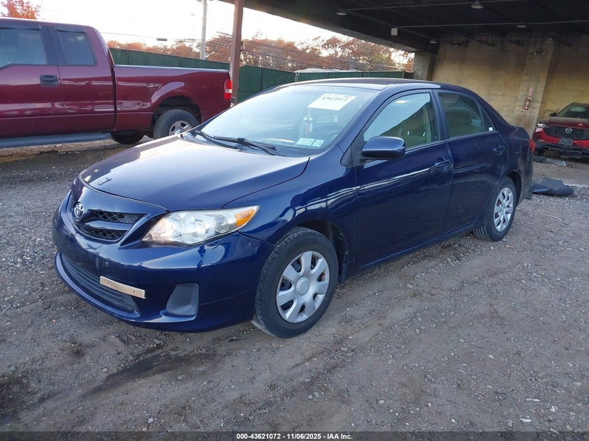 2T1BU4EE7BC715875 2011 TOYOTA COROLLA photo no. 2