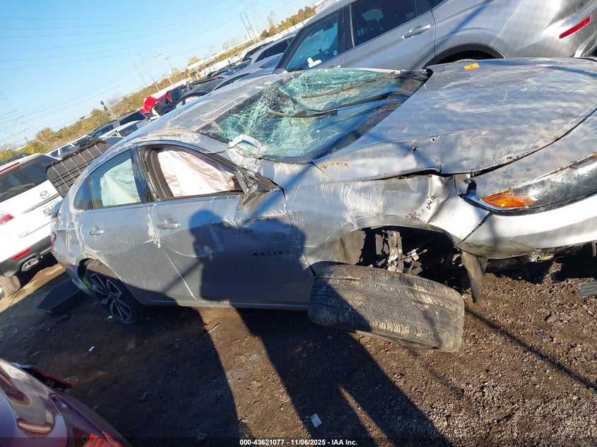 2021 CHEVROLET MALIBU FWD RS - 1G1ZG5ST5MF018190