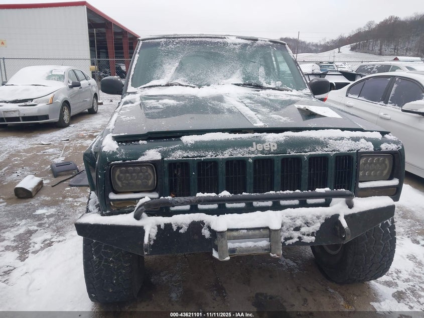 2000 Jeep Cherokee Sport VIN: 1J4FF48S1YL141931 Lot: 43621101