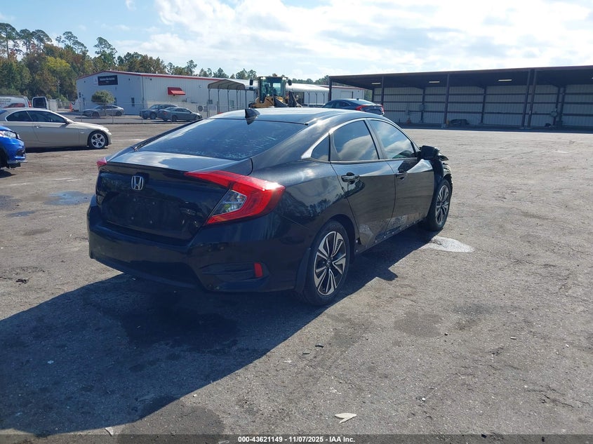 19XFC1E35JE002796 2018 HONDA CIVIC photo no. 4