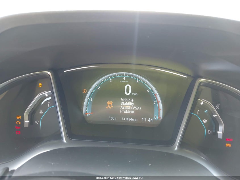 19XFC1E35JE002796 2018 HONDA CIVIC photo no. 7