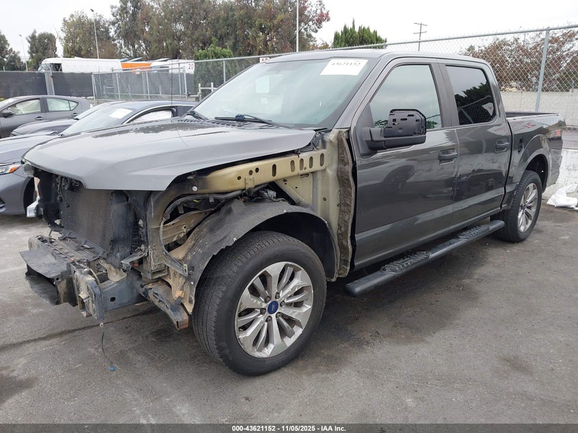1FTEW1CP5JKC95878 2018 FORD F-150 photo no. 2