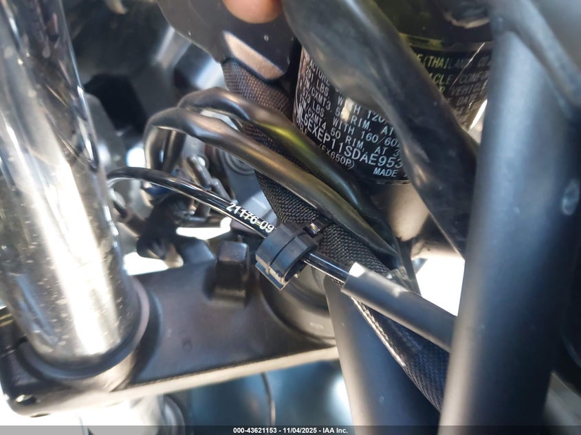 2025 Kawasaki Ex650 P VIN: ML5EXEP11SDAE9533 Lot: 43621153