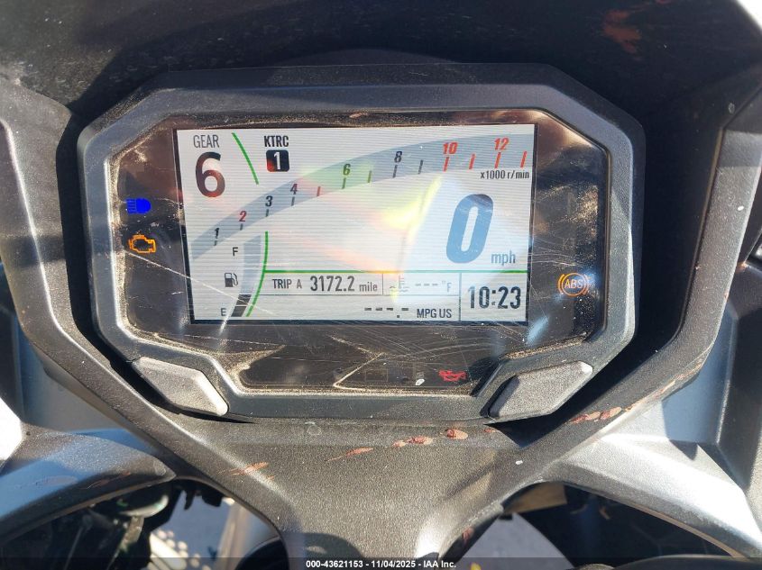 2025 Kawasaki Ex650 P VIN: ML5EXEP11SDAE9533 Lot: 43621153