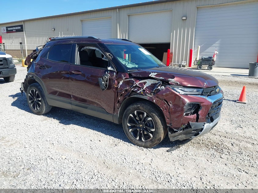 CHEVROLET TRAILBLAZER FWD LT