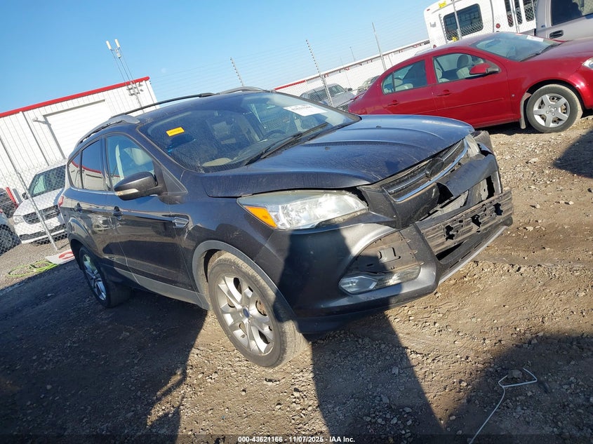 FORD ESCAPE TITANIUM
