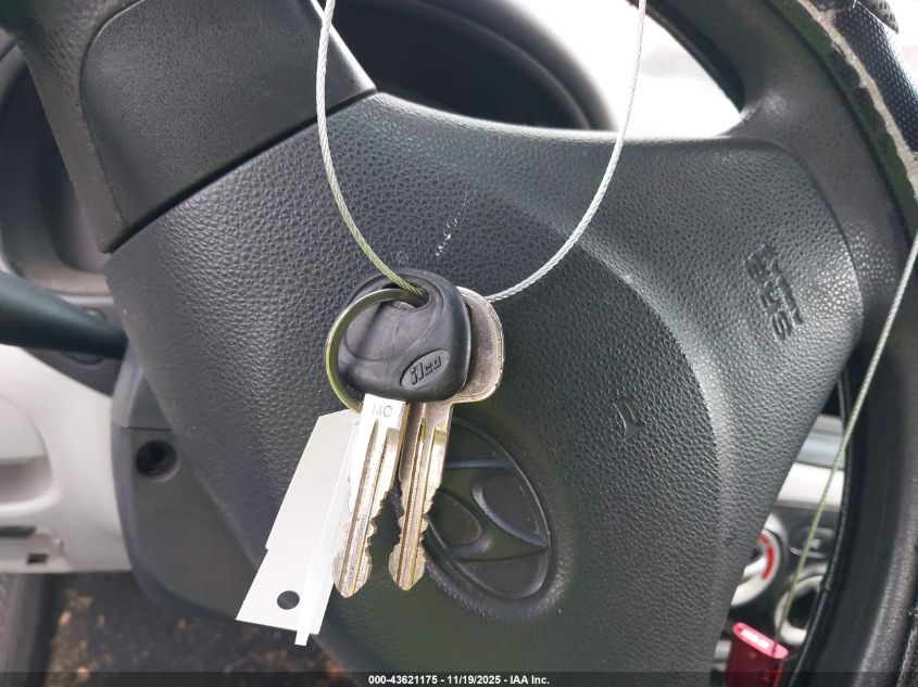 2009 Hyundai Accent Gls VIN: KMHCN46C99U288903 Lot: 43621175