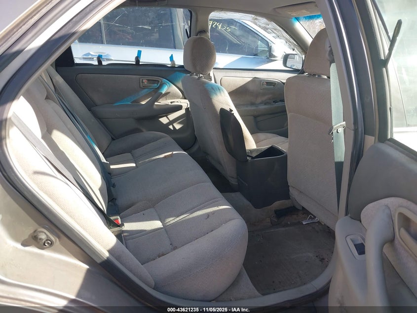 4T1BG22KXYU009495 2000 TOYOTA CAMRY photo no. 8