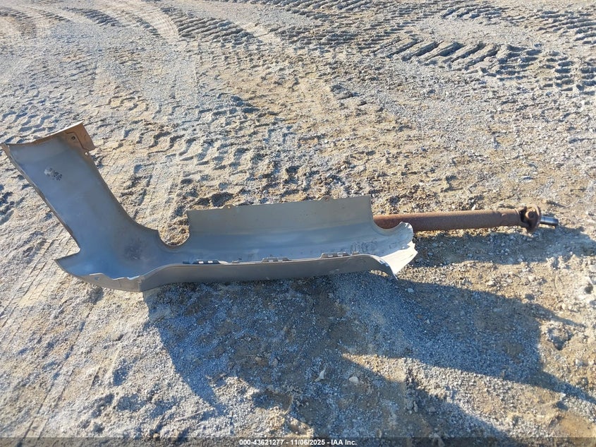 2000 Ford F-150 Work Series/Xl/Xlt VIN: 1FTZF1722YNA90043 Lot: 43621277