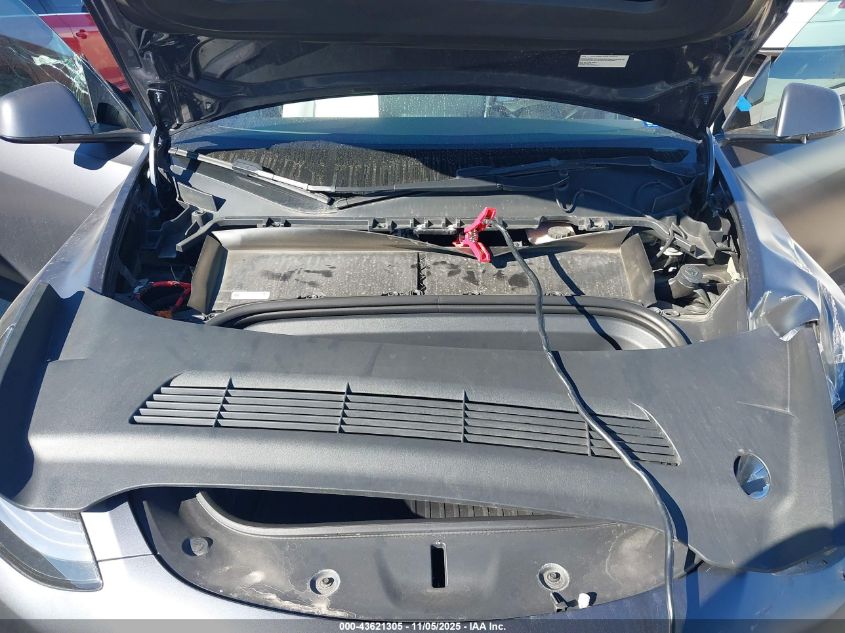 2022 Tesla Model Y Long Range Dual Motor All-Wheel Drive VIN: 7SAYGDEE0NF513030 Lot: 43621305