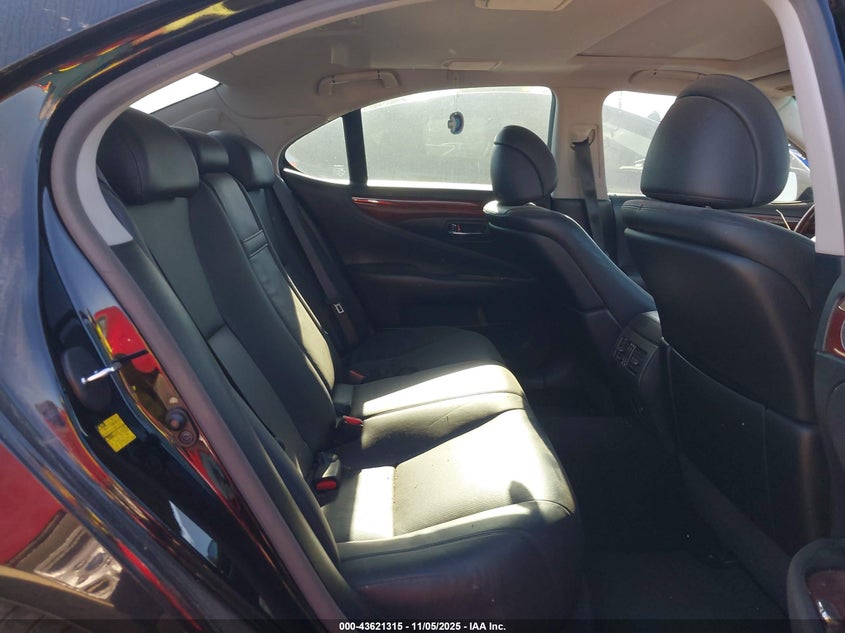 JTHBL46F875028532 2007 LEXUS LS photo no. 8