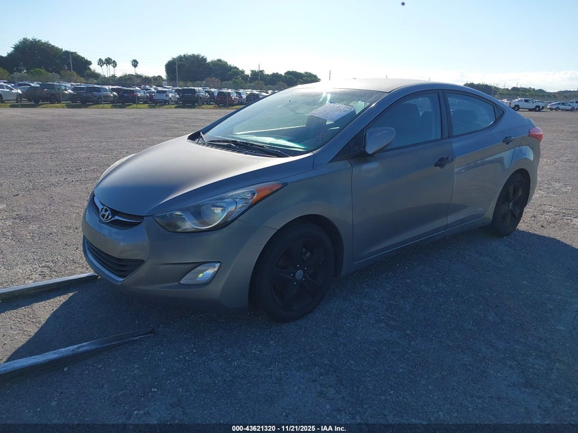 KMHDH4AE8CU299578 2012 HYUNDAI ELANTRA photo no. 2