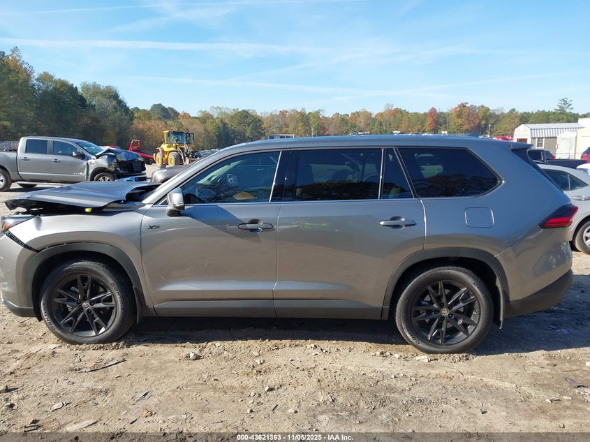 2025 TOYOTA GRAND HIGHLANDER HYBRID LIMITED - 5TDACAB5XSS033114