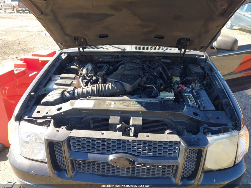 2004 Ford Explorer Sport Trac Adrenalin/Xls/Xlt VIN: 1FMZU67KX4UB58491 Lot: 43621369