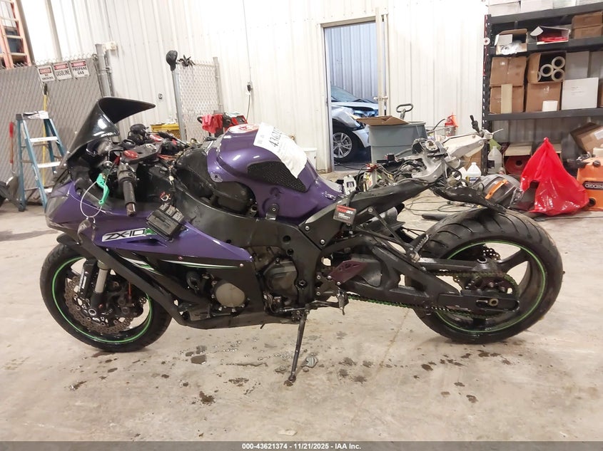 2011 Kawasaki Zx1000 J VIN: JKAZXCJ13BA004367 Lot: 43621374