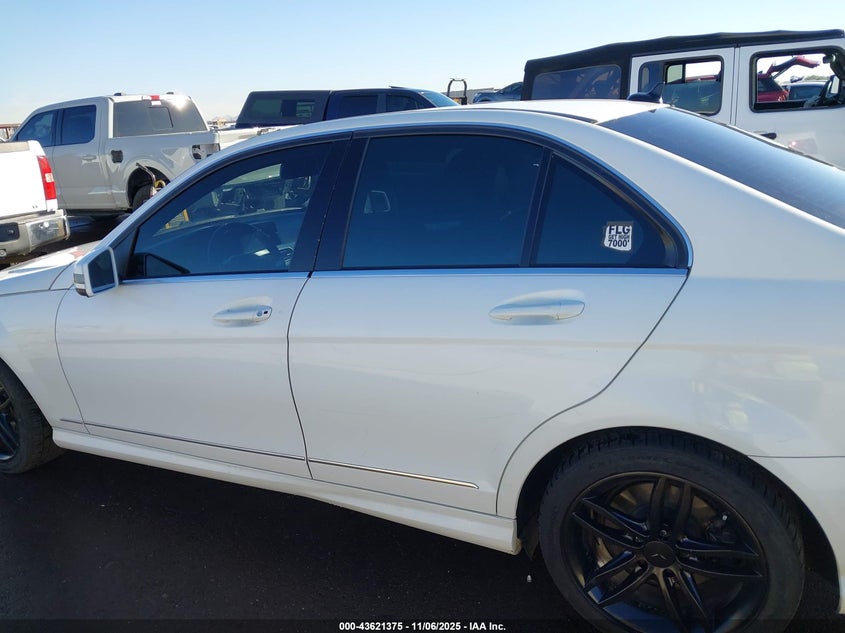 2013 MERCEDES-BENZ C 250 SPORT - WDDGF4HB9DA805625