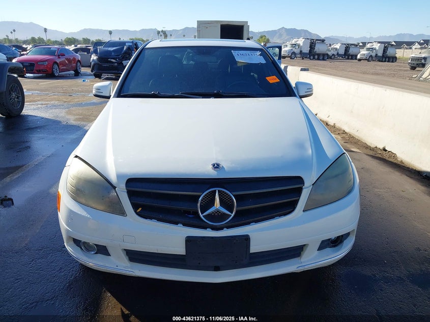 2013 MERCEDES-BENZ C 250 SPORT - WDDGF4HB9DA805625