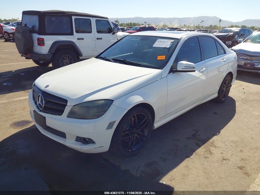 2013 MERCEDES-BENZ C 250 SPORT - WDDGF4HB9DA805625
