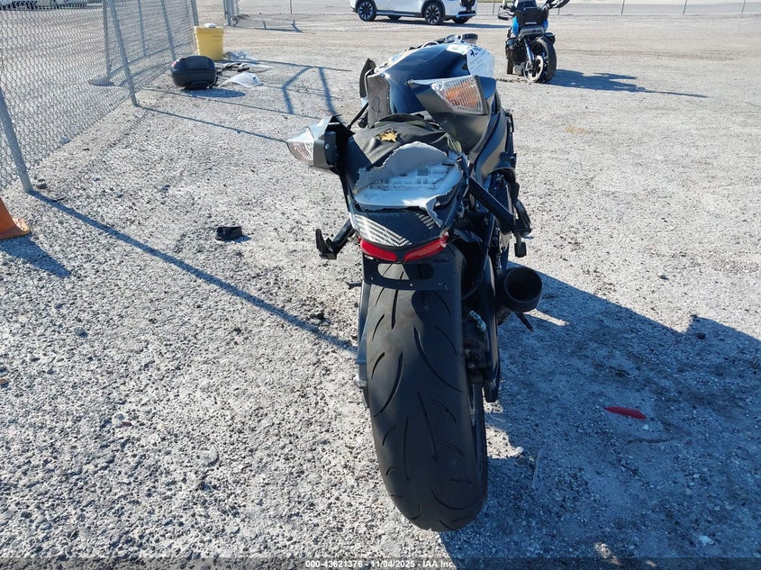 2024 SUZUKI GSX-R600 JS1GN7FA2R7100821