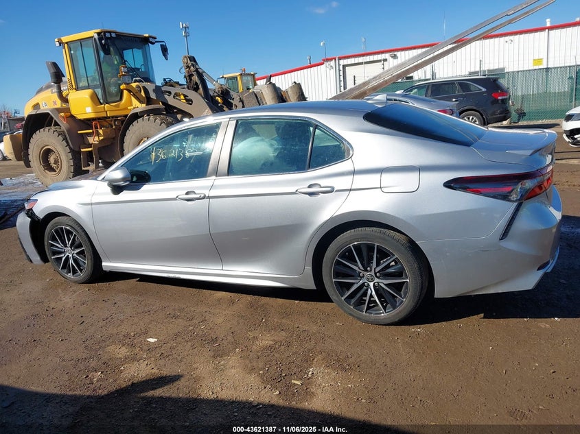 2022 TOYOTA CAMRY SE - 4T1G11AK2NU708117