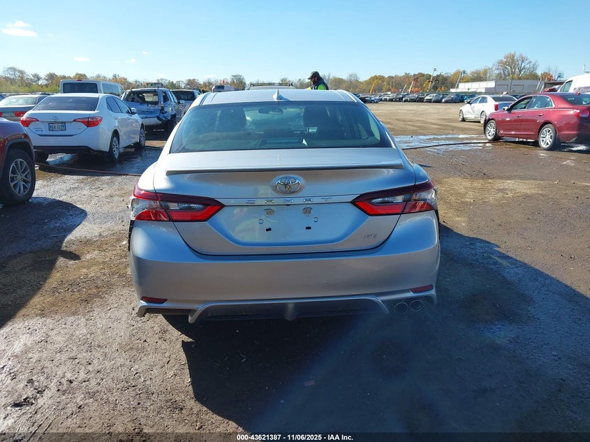 2022 TOYOTA CAMRY SE - 4T1G11AK2NU708117