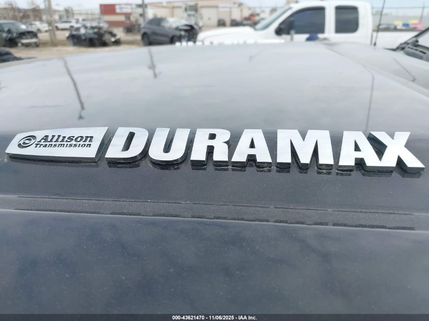 2015 GMC Sierra 3500Hd Denali VIN: 1GT424E83FF597961 Lot: 43621470