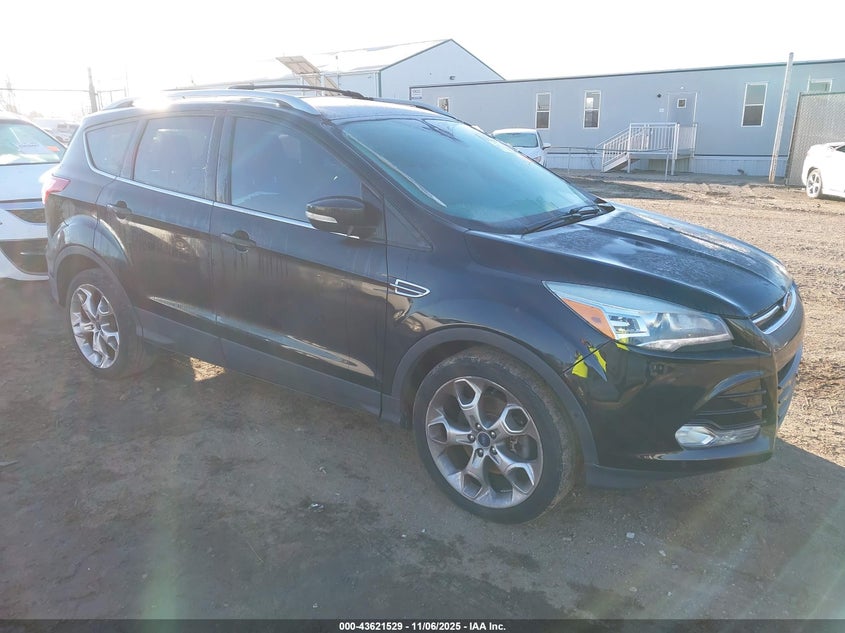 FORD ESCAPE TITANIUM