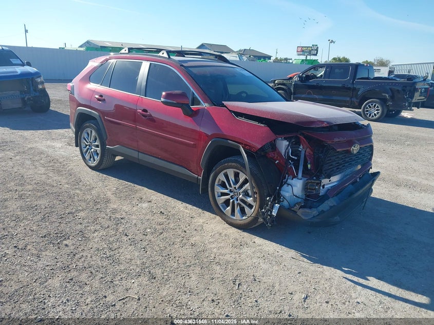 TOYOTA RAV4 XLE PREMIUM