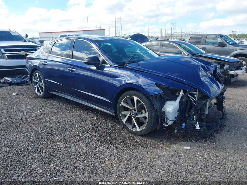 HYUNDAI SONATA SEL PLUS