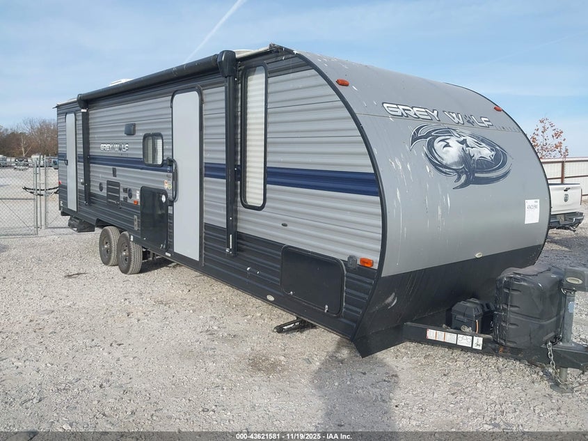 4X4TCKB29LKD61137 2020 Forr Grey Wolf auction photo 1