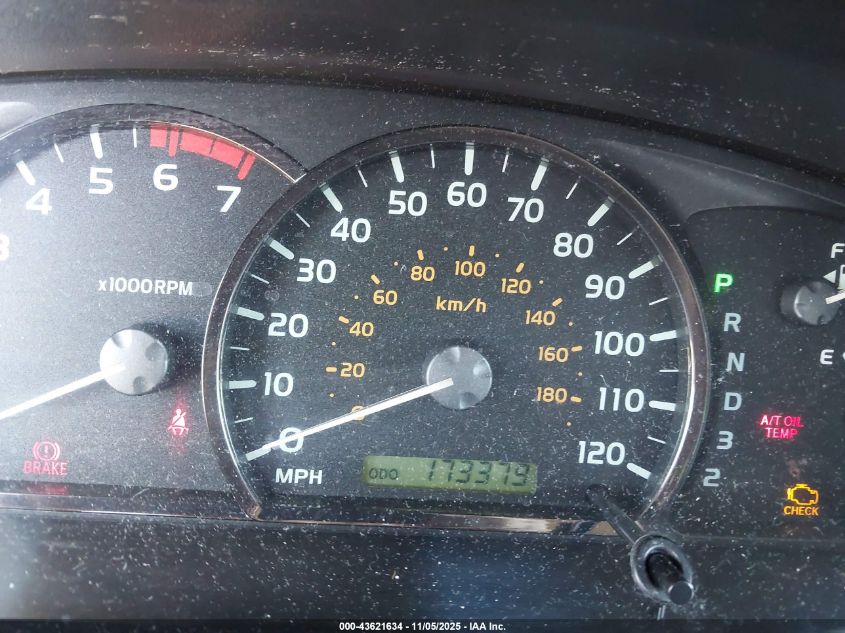 2005 Toyota Sequoia Sr5 V8 VIN: 5TDBT44A45S240358 Lot: 43621634