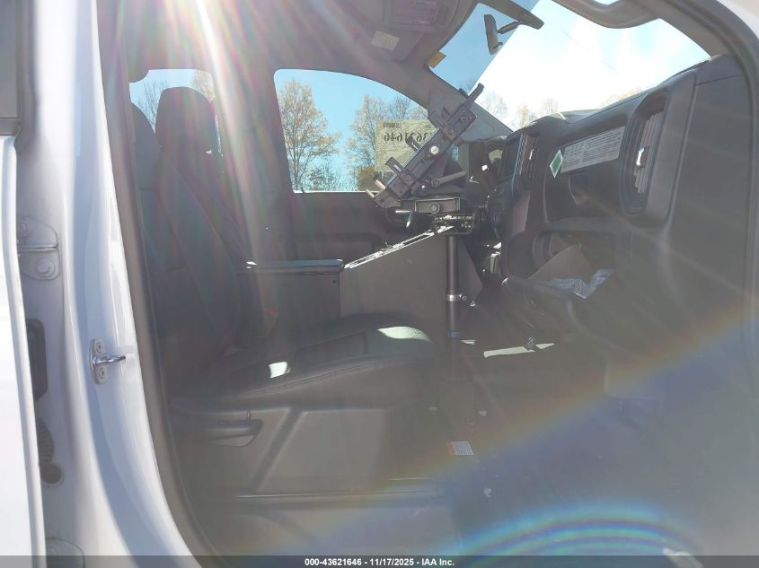 2022 Chevrolet Silverado 2500Hd 4Wd Standard Bed Wt VIN: 1GC2YLE70NF319007 Lot: 43621646