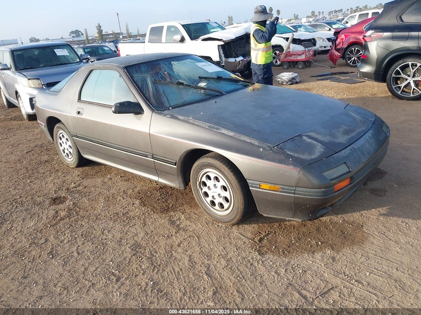 JM1FC3310H0517317 1987 Mazda Rx7 auction photo 1