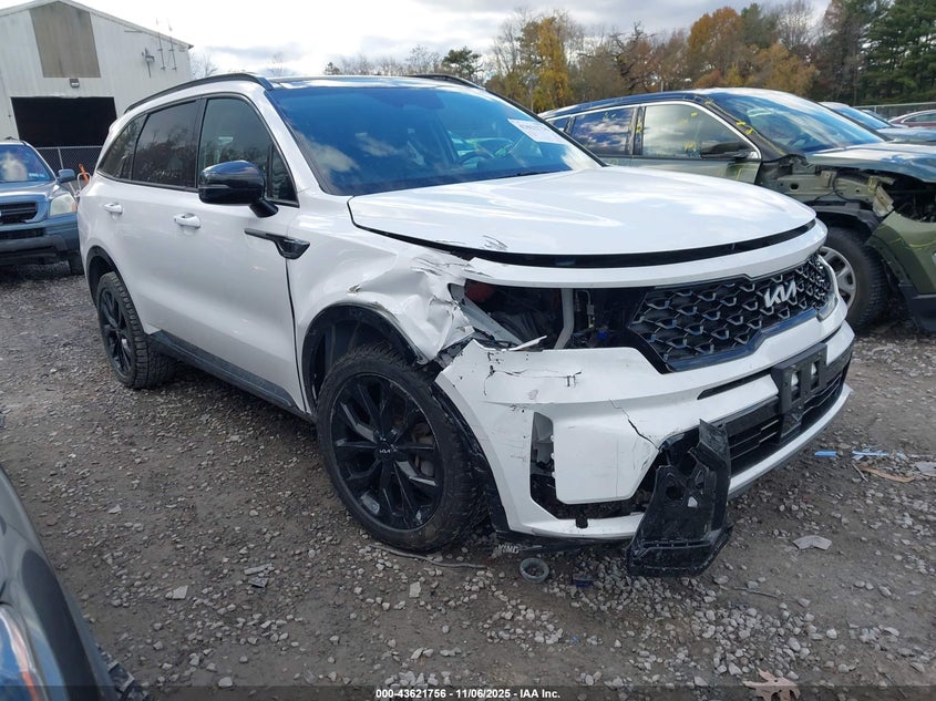 2022 KIA SORENTO SX - 5XYRKDLF5NG143228