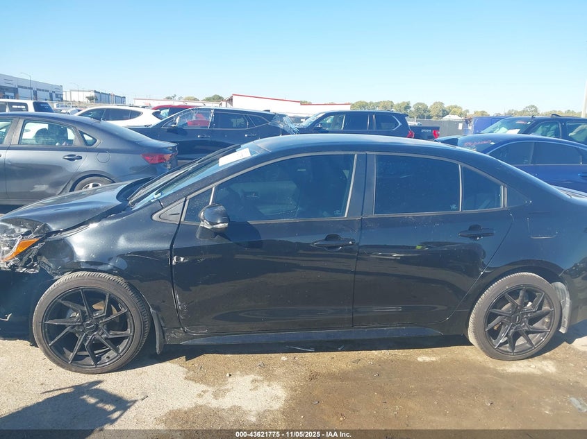 2022 TOYOTA COROLLA SE NIGHTSHADE EDITION - 5YFS4MCE1NP138557