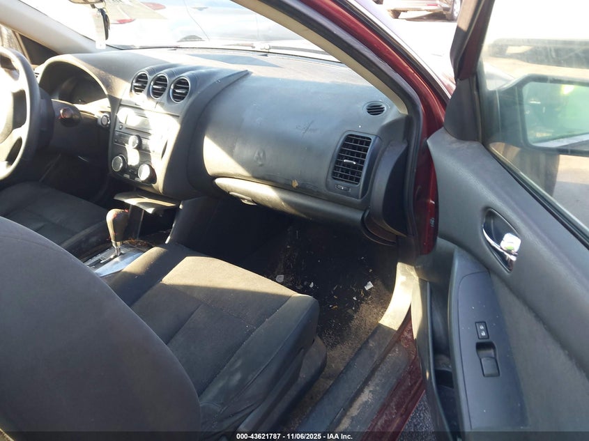1N4AL2AP8AN427598 2010 NISSAN ALTIMA photo no. 5