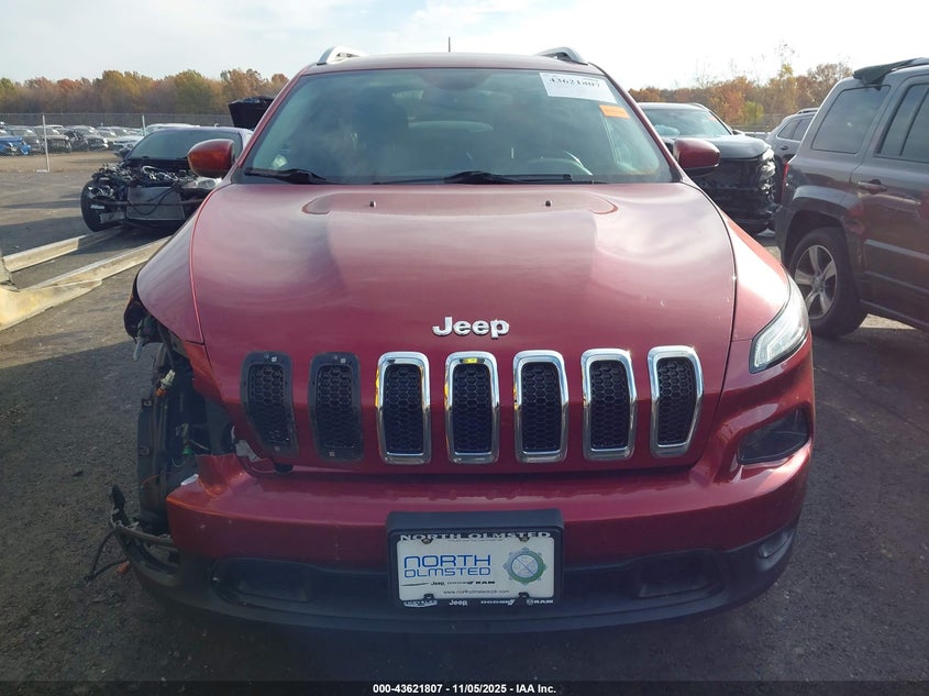 2015 Jeep Cherokee Latitude VIN: 1C4PJLCB0FW670728 Lot: 43621807