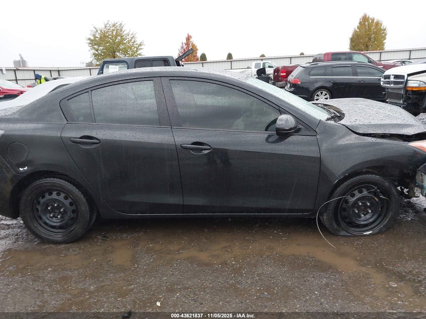 2013 Mazda Mazda3 I Sport VIN: JM1BL1U71D1783701 Lot: 43621837