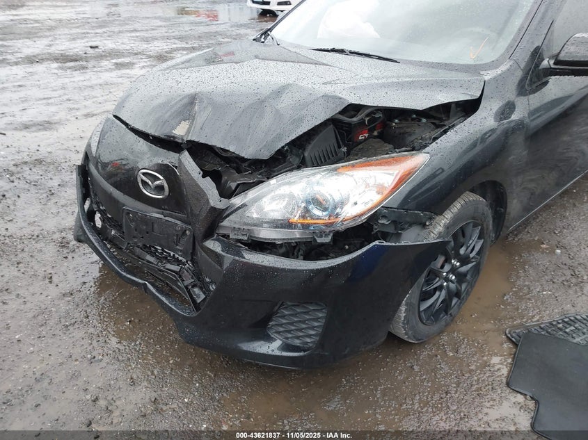 2013 Mazda Mazda3 I Sport VIN: JM1BL1U71D1783701 Lot: 43621837